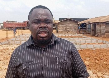 Akamkpa Chairman Embarks on Facelift of Awi Trailer Park, Commences Construction of Lock-Up Stores