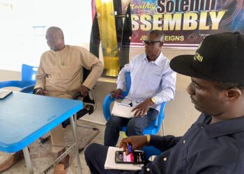 Akamkpa Chairman, Akposi Boosts Akamkpa United with ₦1.5M Support, Kits