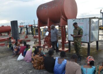 Navy rescues 17 passengers from kidnappers in Cross River