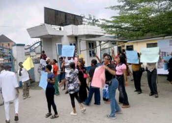 Cross River varsity students protest over graduation delay