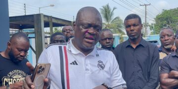 Hon. Akposi Spreads Yuletide Cheer with Distribution of 1,200 Bags of Rice Across Akamkpa