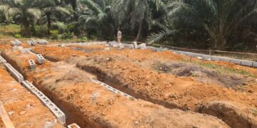 Akamkpa Council Boss Commences Construction of Three-Classroom Blk at Ikami Pri/Sch, Uyanga Ward