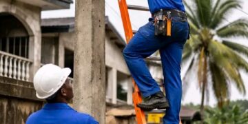 Cross River residents threaten EFCC, ICPC petition over PHEDC ‘extortion’